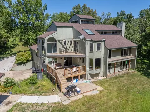 1150 700th Rd, Holden, MO 64040