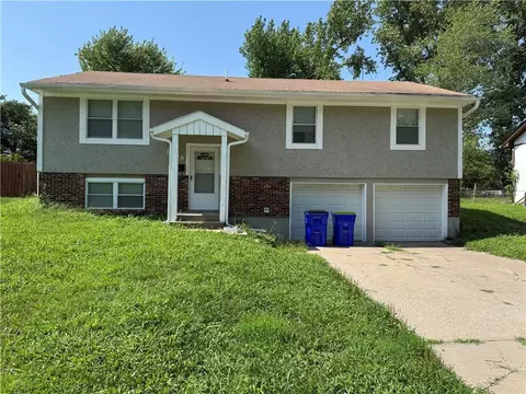 6206 E 140th Ter, Grandview, MO 64030