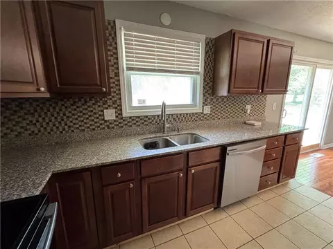 Kitchen - 6206 E 140th Ter, Grandview, MO 64030 photo 3 of 3