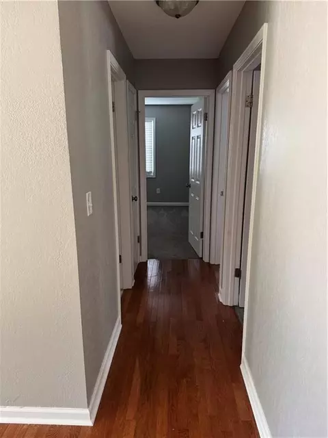 Entry Way - 6206 E 140th Ter, Grandview, MO 64030 photo 2 of 6