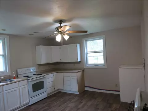 Kitchen - 281 Maple St, Kidder, MO 64649 photo 3 of 3