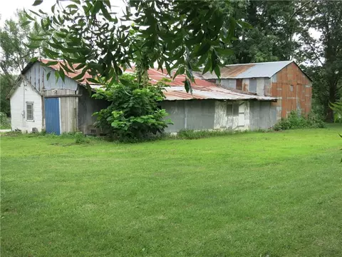 Exterior - 281 Maple St, Kidder, MO 64649 photo 7 of 8