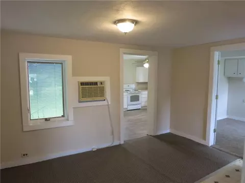 Living - 281 Maple St, Kidder, MO 64649 photo 4 of 6