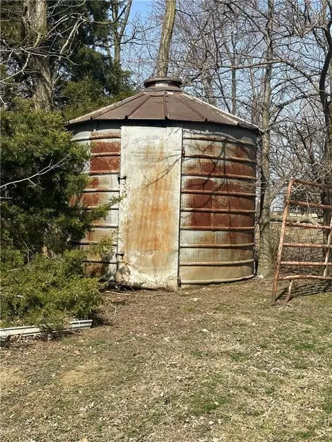 Other - 25998 Hemlock Rd, Bevier, MO 63532 photo 4 of 9