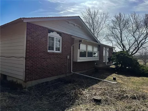 Exterior - 25998 Hemlock Rd, Bevier, MO 63532 photo 9 of 12