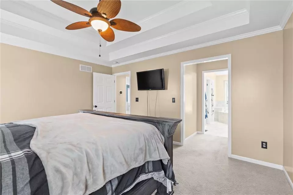 Bedroom - 4213 SW Sapelo Dr, Lees Summit, MO 64082 photo 2 of 5