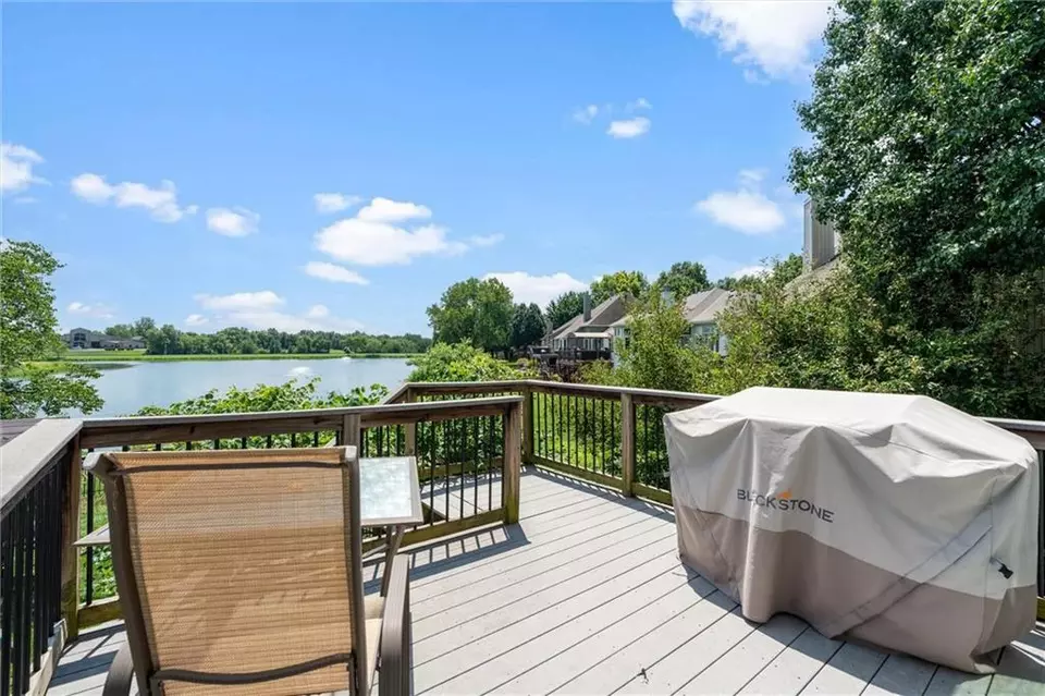 Exterior - 4213 SW Sapelo Dr, Lees Summit, MO 64082 photo 4 of 8