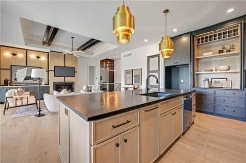 12705 W 174th St, Overland Park, KS 66221