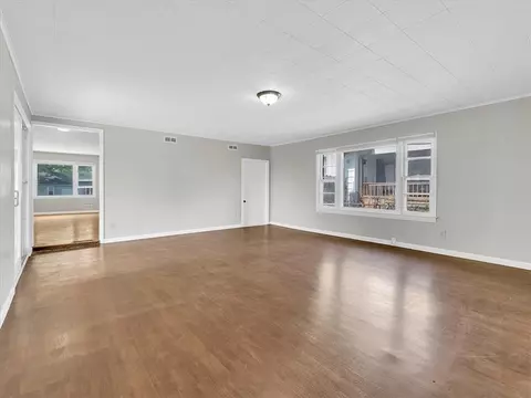 Living - 13704 E 41st St, Independence, MO 64055 photo 4 of 8