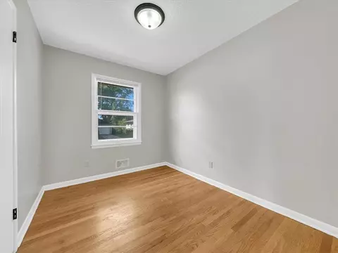 Bedroom - 13704 E 41st St, Independence, MO 64055 photo 5 of 6