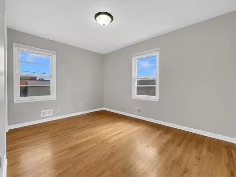 Bedroom - 13704 E 41st St, Independence, MO 64055 photo 1 of 6