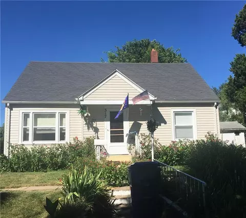 317 Macon St, Brookfield, MO 64628