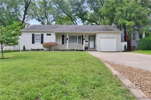 2225 W 74th St, Prairie Village, KS 66208
