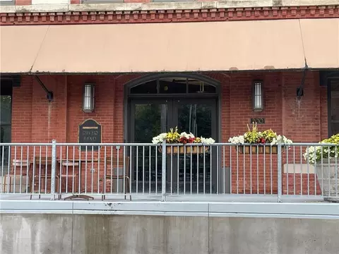 200 Main St #308, Kansas City, MO 64105