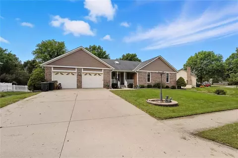 602 Sandpiper St, Raymore, MO 64083