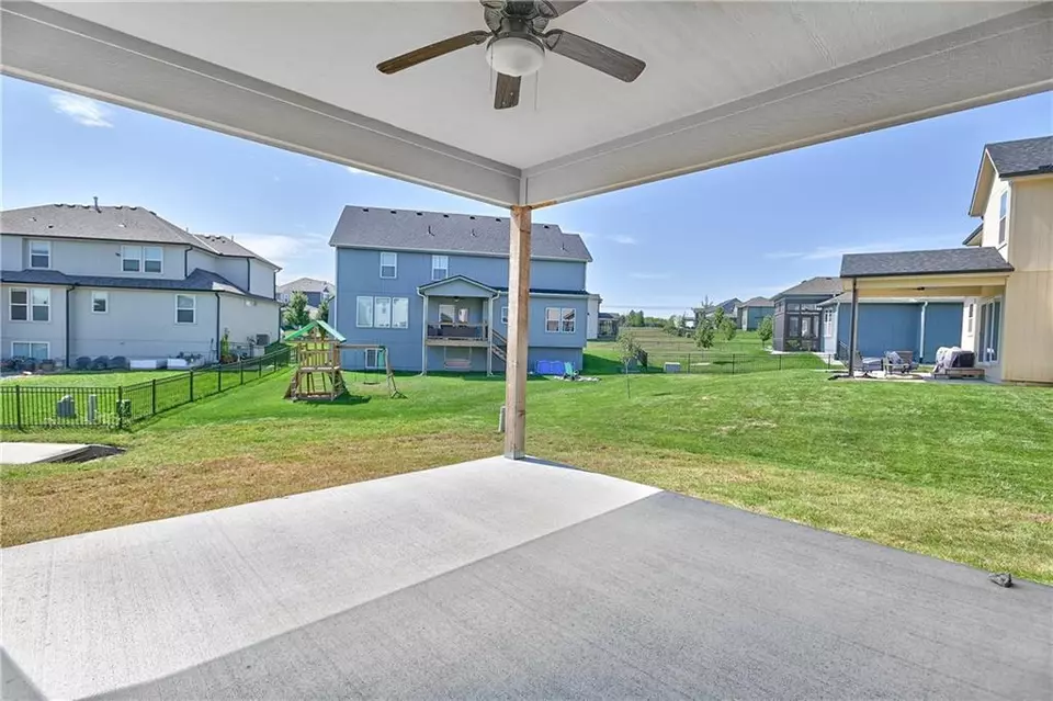 Other - 24207 W 58th Pl, Shawnee, KS 66226 photo 5 of 11