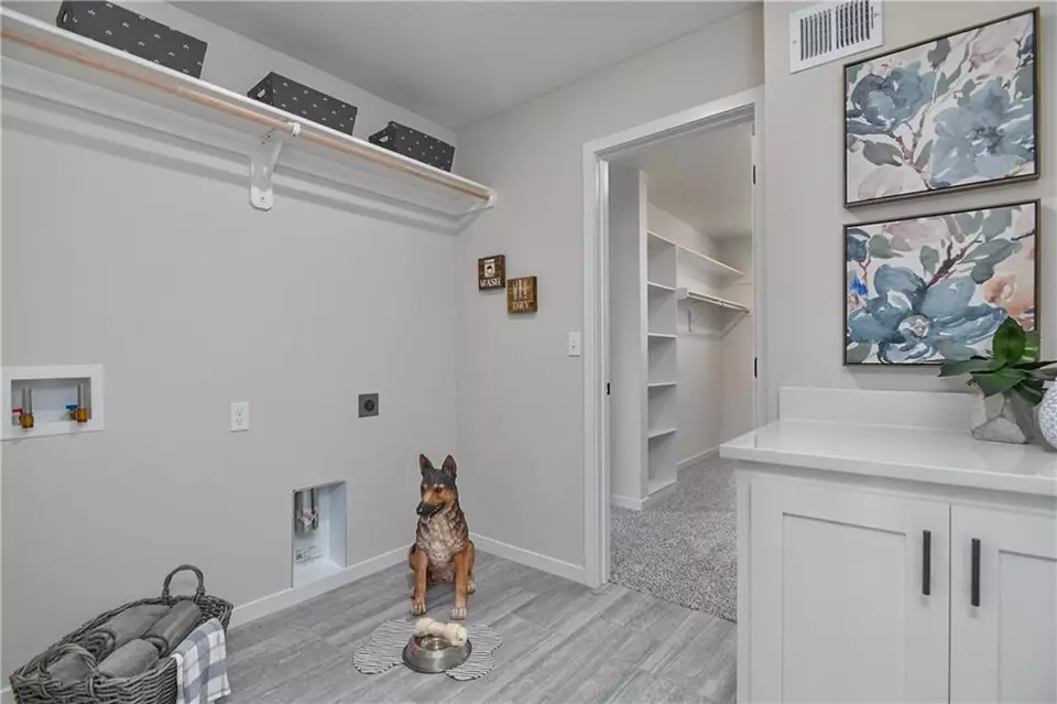 Other - 24207 W 58th Pl, Shawnee, KS 66226 photo 7 of 11