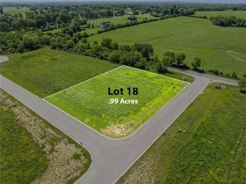 13215 Winners Cir, Smithville, MO 64089