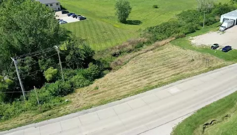 Hwy V Highway, Maryville, MO 64468