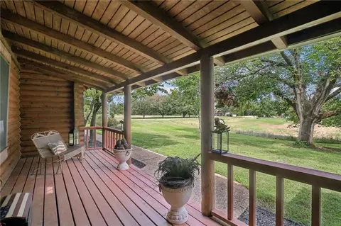 1617 N 600 Rd, Baldwin City, KS 66006