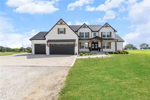 26329 Rockville Rd, Louisburg, KS 66053