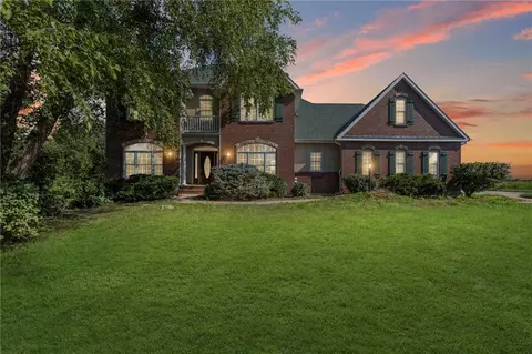 1548 N 800th Rd, Baldwin City, KS 66006