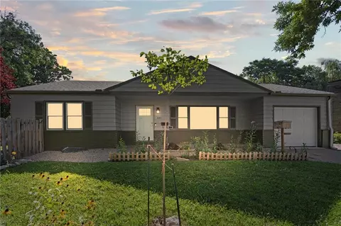 601 E 81st Ter, Kansas City, MO 64131
