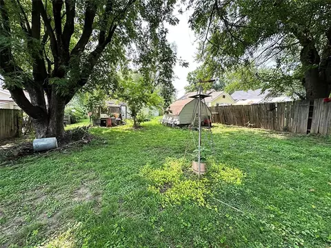 549 S Cedar Ave, Independence, MO 64053 photo 31