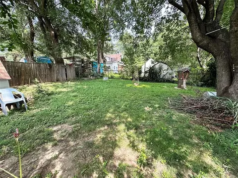 549 S Cedar Ave, Independence, MO 64053 photo 22