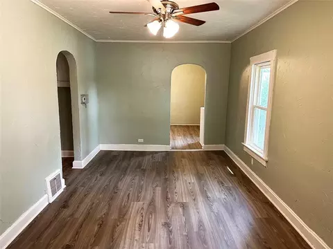 549 S Cedar Ave, Independence, MO 64053 photo 39