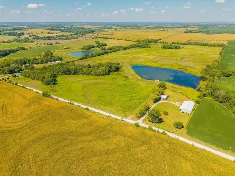 25826 Cr 200 Rural Rte, Bogard, MO 64622