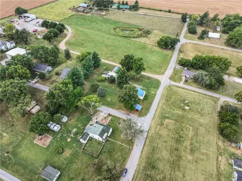 View/Area - 402 Pine St, Blackburn, MO 65321 photo 8 of 12