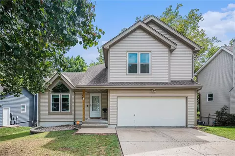 1549 W Mulberry St, Olathe, KS 66061