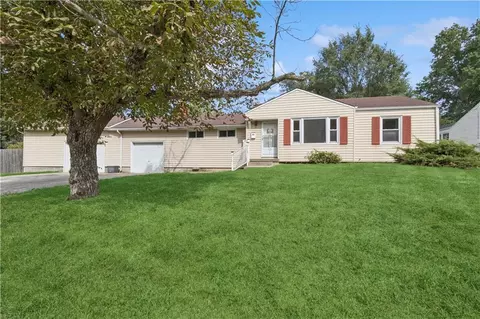 Other - 8117 Jarboe St, Kansas City, MO 64114 photo 1 of 3