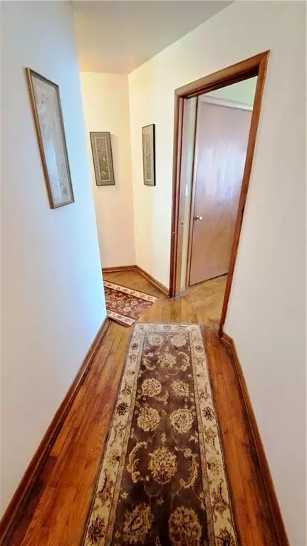 Entry Way - 805 Walnut St, Chetopa, KS 67336 photo 3 of 3