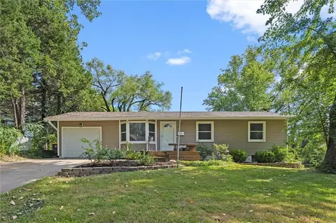 7803 E 50th Ter, Kansas City, MO 64129