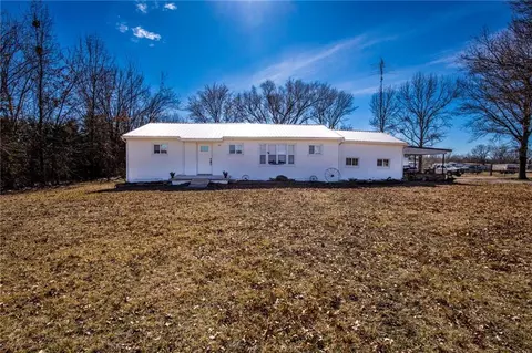 19317 Ks Highway 152, Lacygne, KS 66040