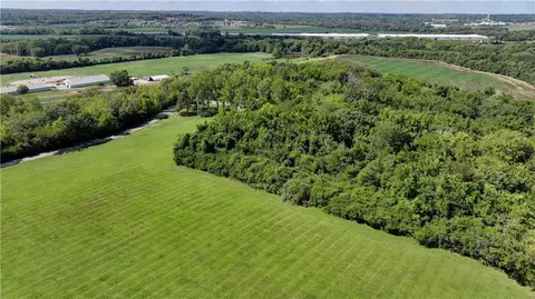 21708 Eureka Rd, Independence, MO 64057 photo 6