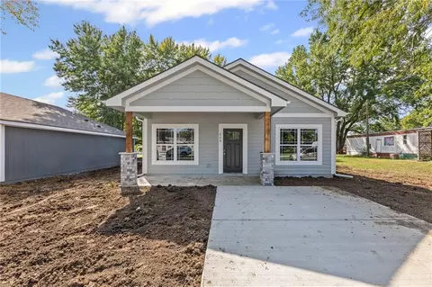 628 Monroe St, Pomona, KS 66076