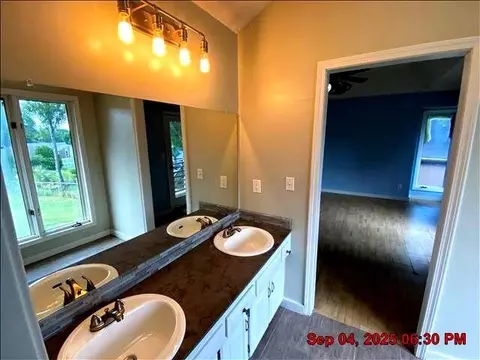 Bath - 1105 Brookside Pl, Raymore, MO 64083 photo 2 of 2