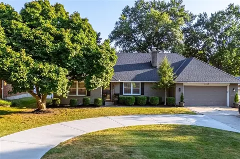 1113 W 85th St, Kansas City, MO 64114