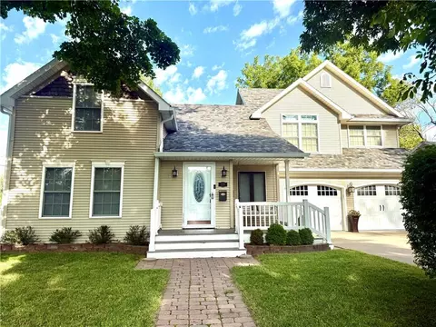 123 N Charles St, Maryville, MO 64468