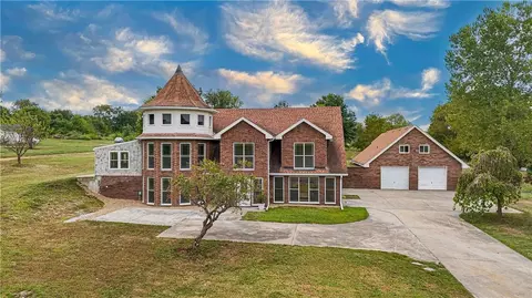 3520 S Park Ave, Sedalia, MO 65301