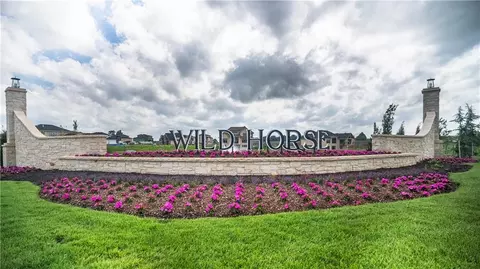 9719 W 176th Ter, Overland Park, KS 66221