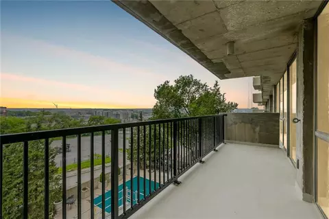 600 E Admiral Blvd #601, Kansas City, MO 64106