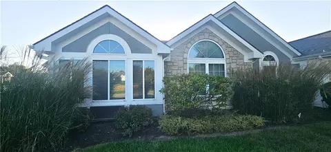 7134 Hedge Lane Ter, Shawnee, KS 66227