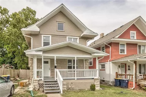 2112 E 36th St, Kansas City, MO 64109
