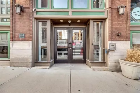 700 Broadway Blvd #308, Kansas City, MO 64105