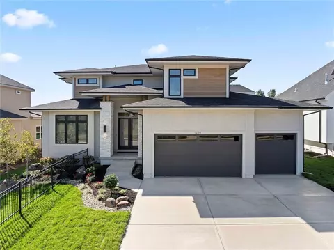 12311 W 183 Ter, Overland Park, KS 66013