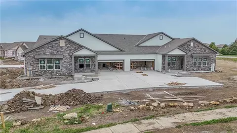 2251 W Dartmouth St, Olathe, KS 66061